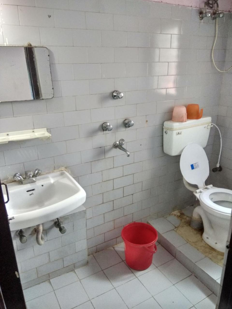 Renu Guest House Колката Екстер'єр фото